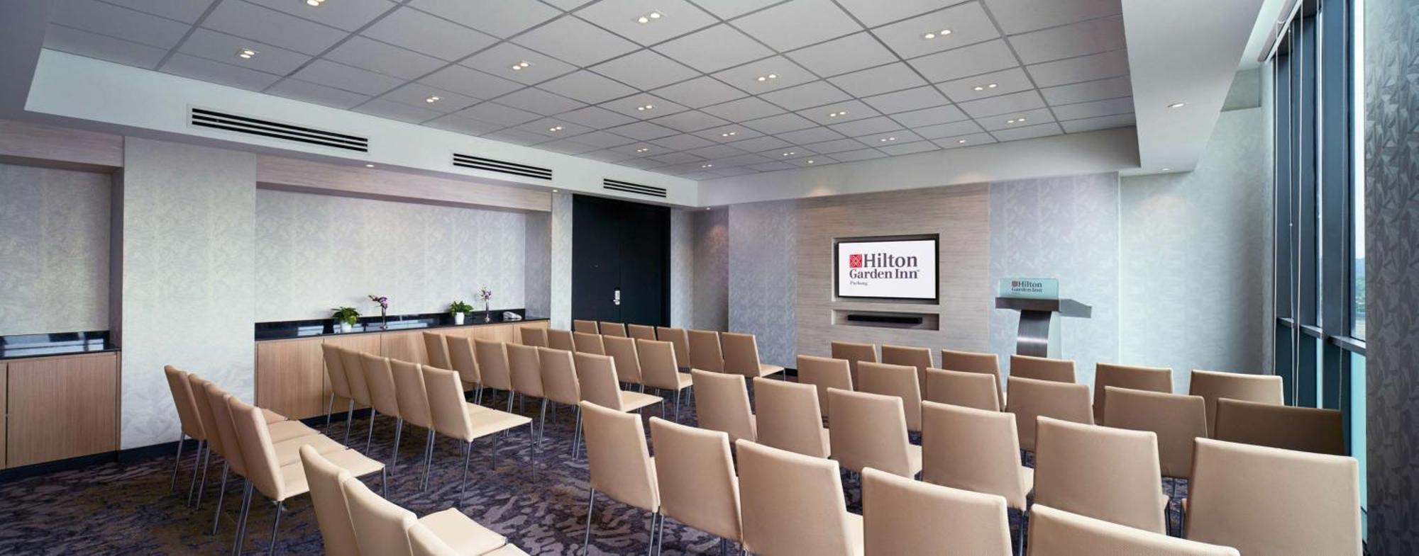 Hilton Garden Inn Puchong Exterior foto